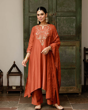 Ashwini Suit Set