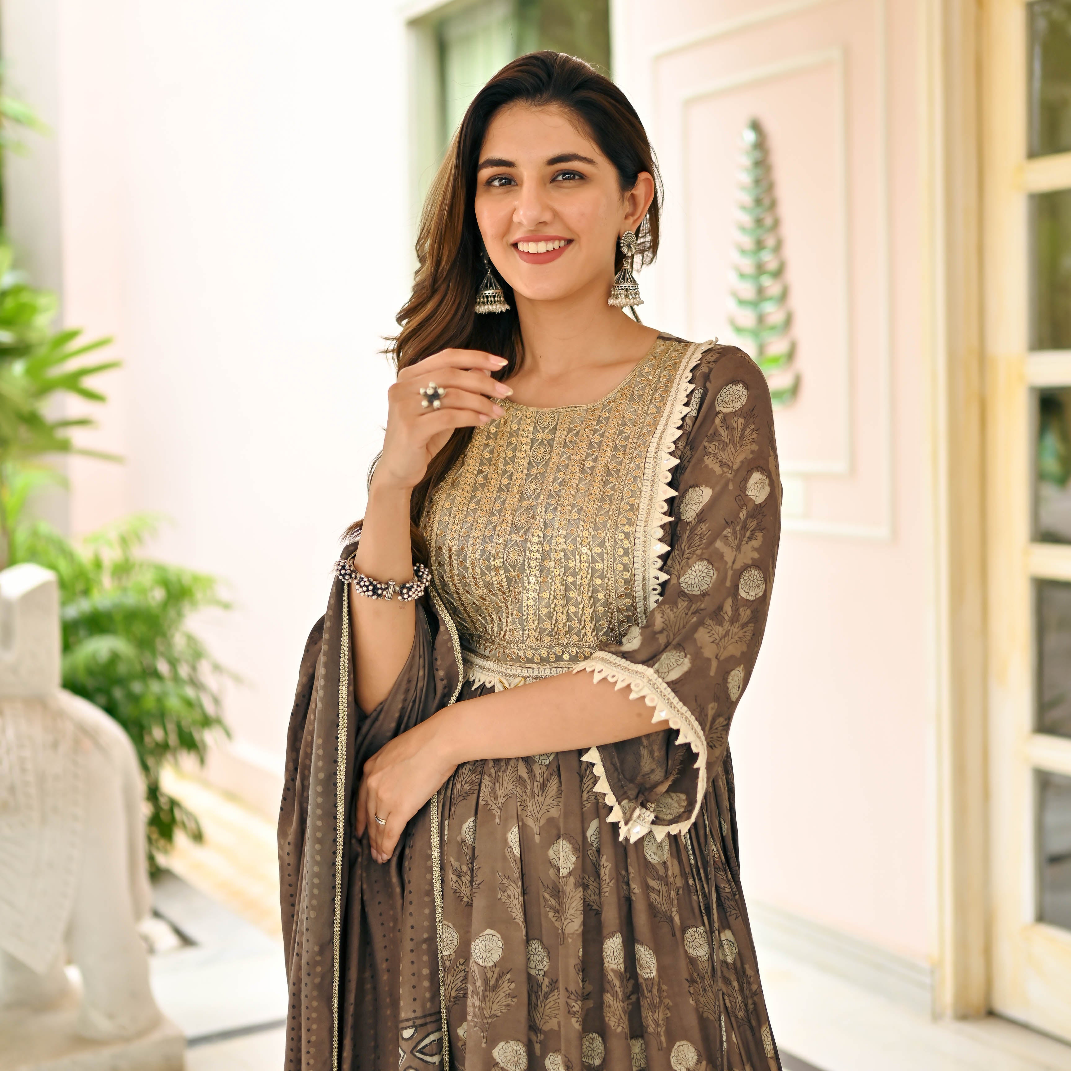 Grey Natural Dye Designer Cotton Suit Set For Women Online