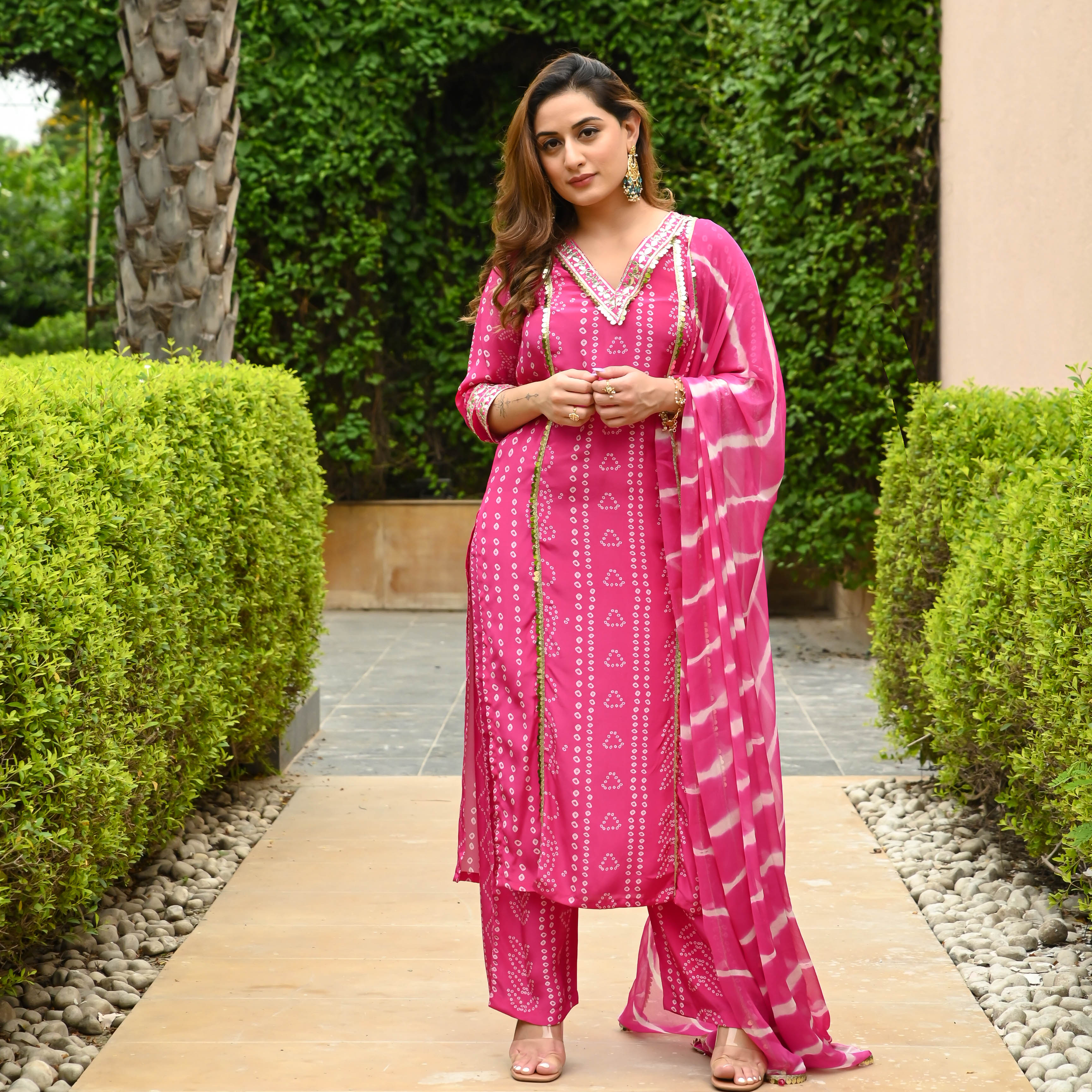 Pink Bandhej Straight Suit Set for Women Online