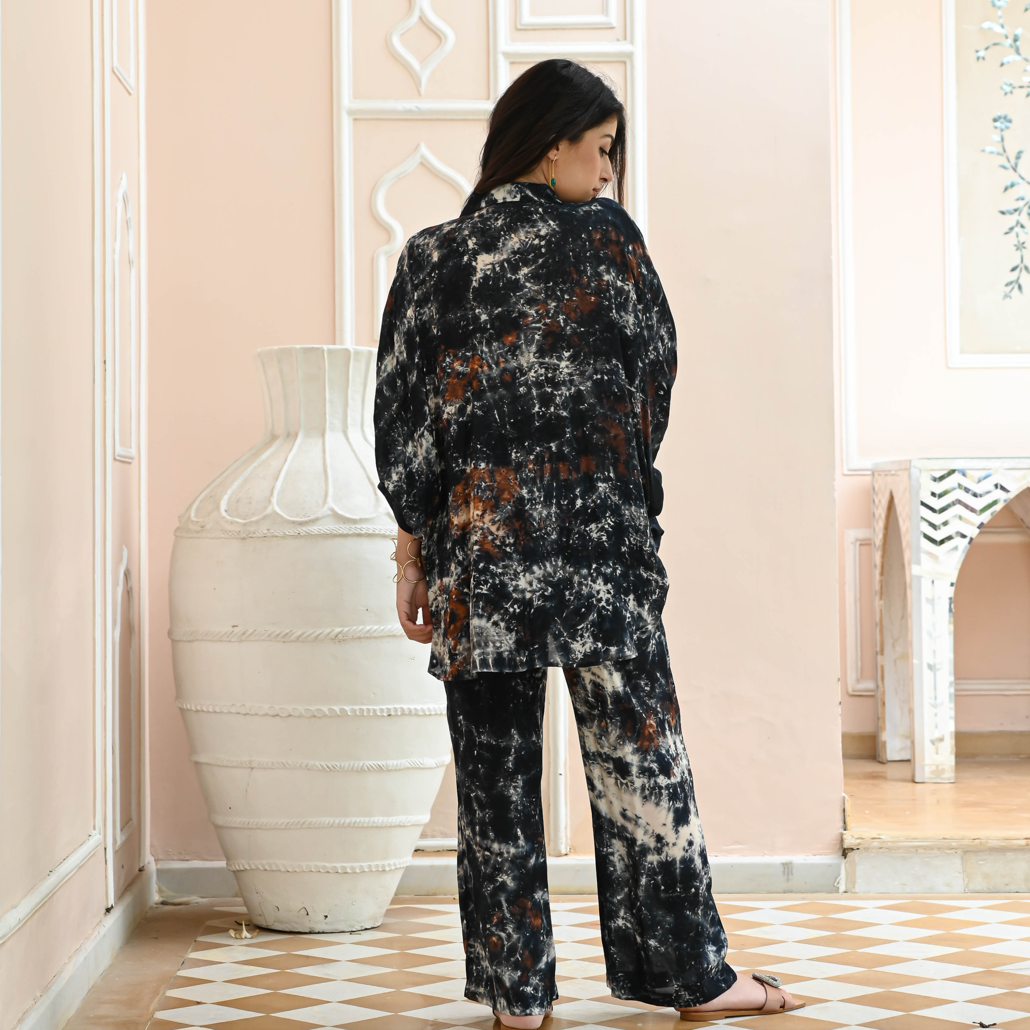 Blue Co-ord Set with White Schiffli pockets