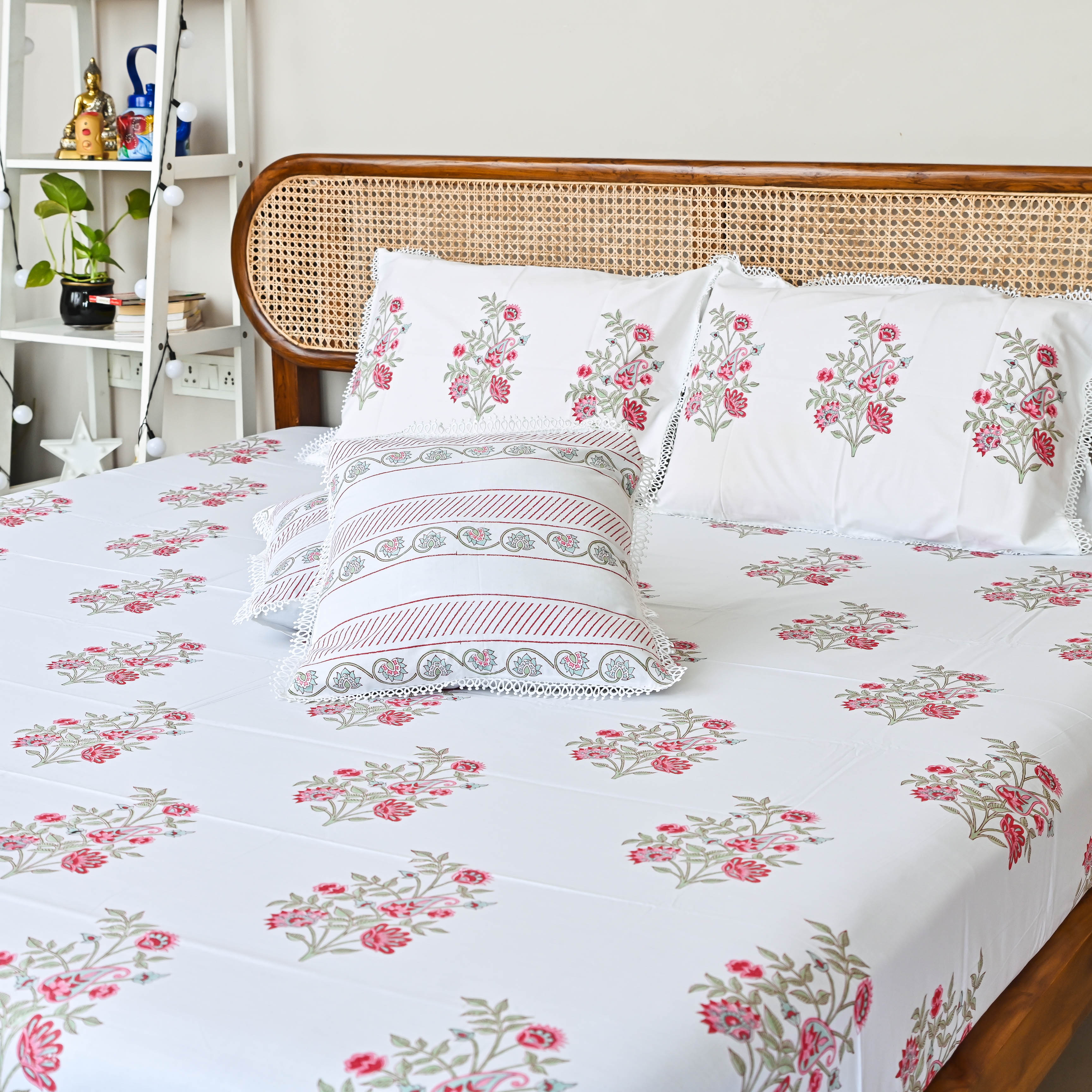 Floral Handblock printed Bedsheet with pillow cover and cushion covers