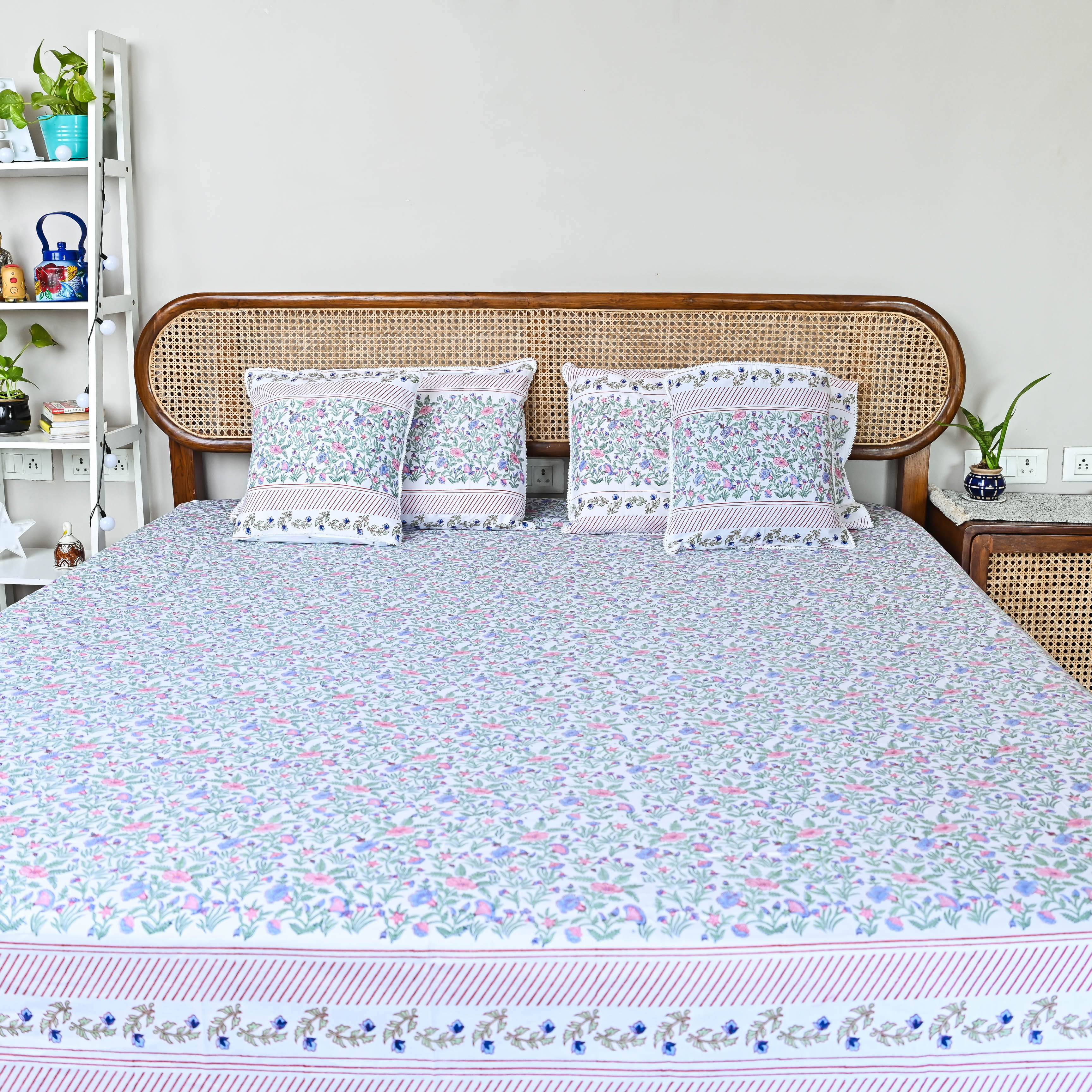 TumbleBerry Floral Handblock Printed Cotton Bedsheet Online