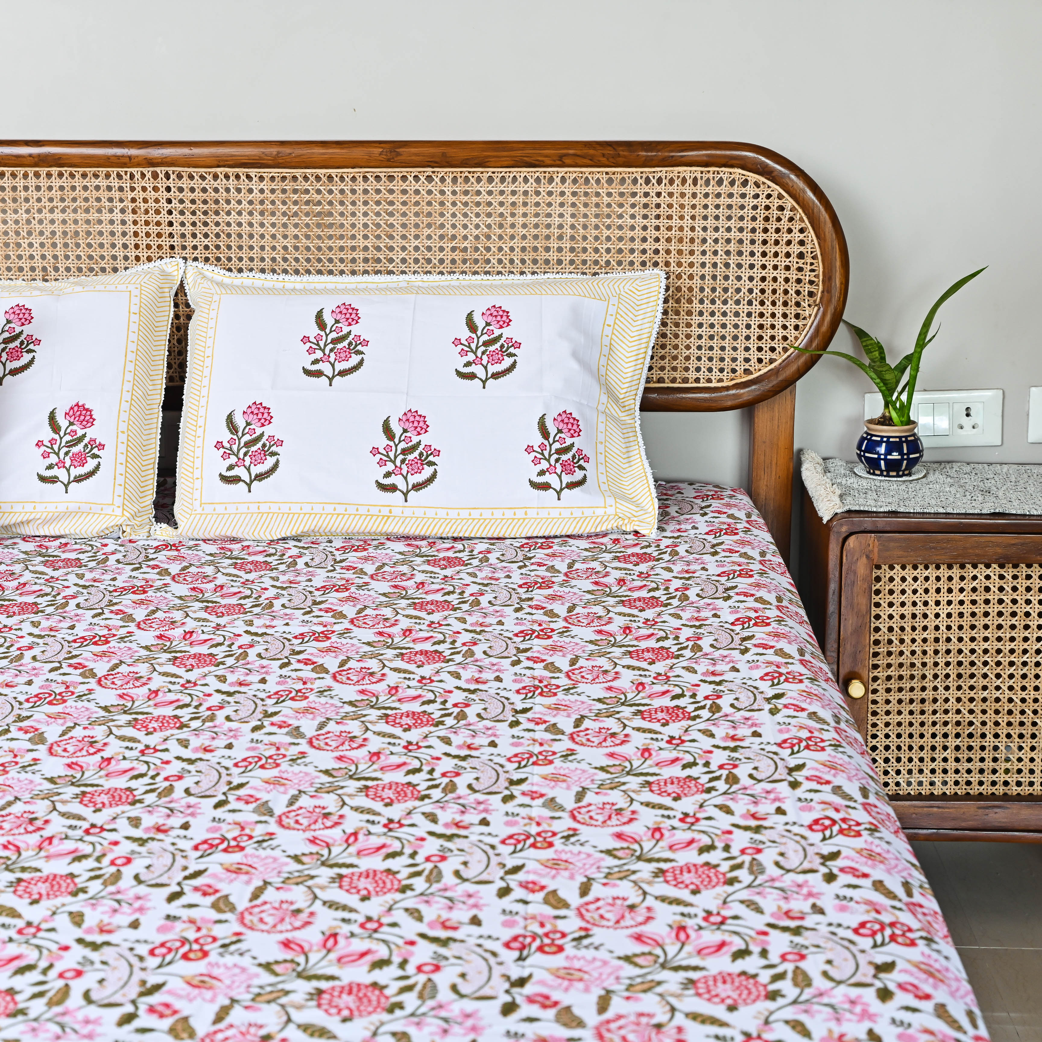  Timeless Floral Handblock Printed Cotton Bedsheet Online