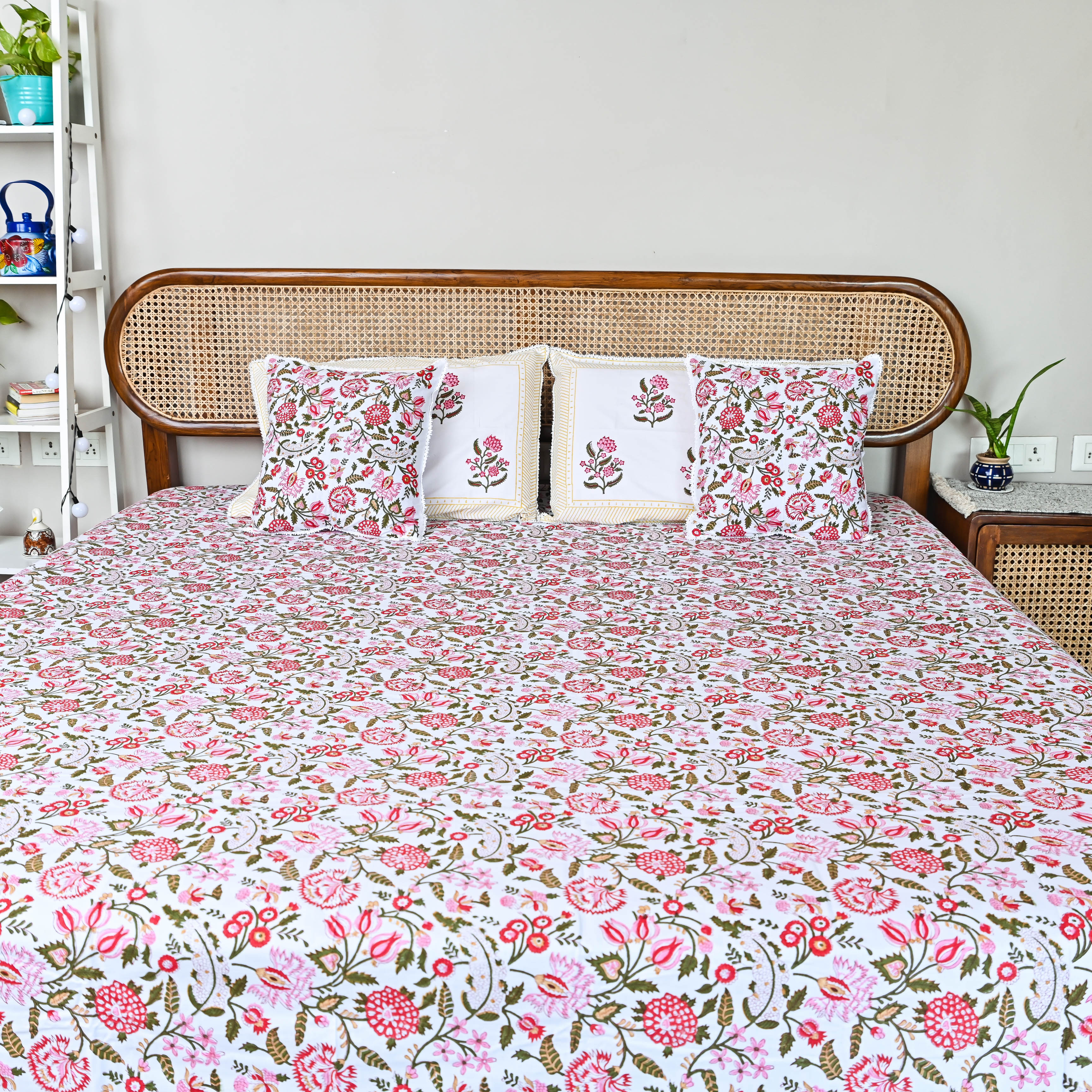  Timeless Floral Handblock Printed Cotton Bedsheet Online