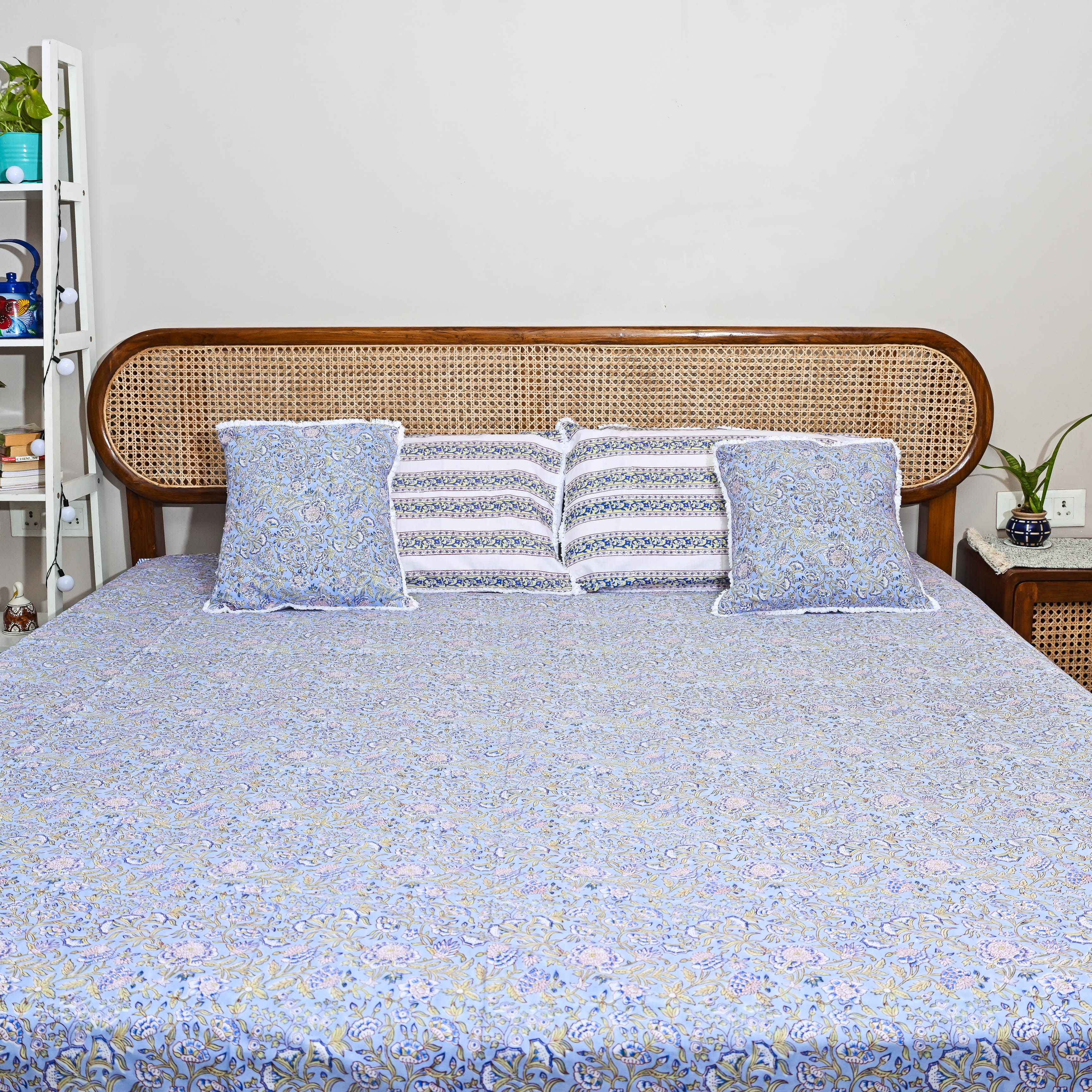 Blue Handblock printed Bedsheet with pillow and cushion cover