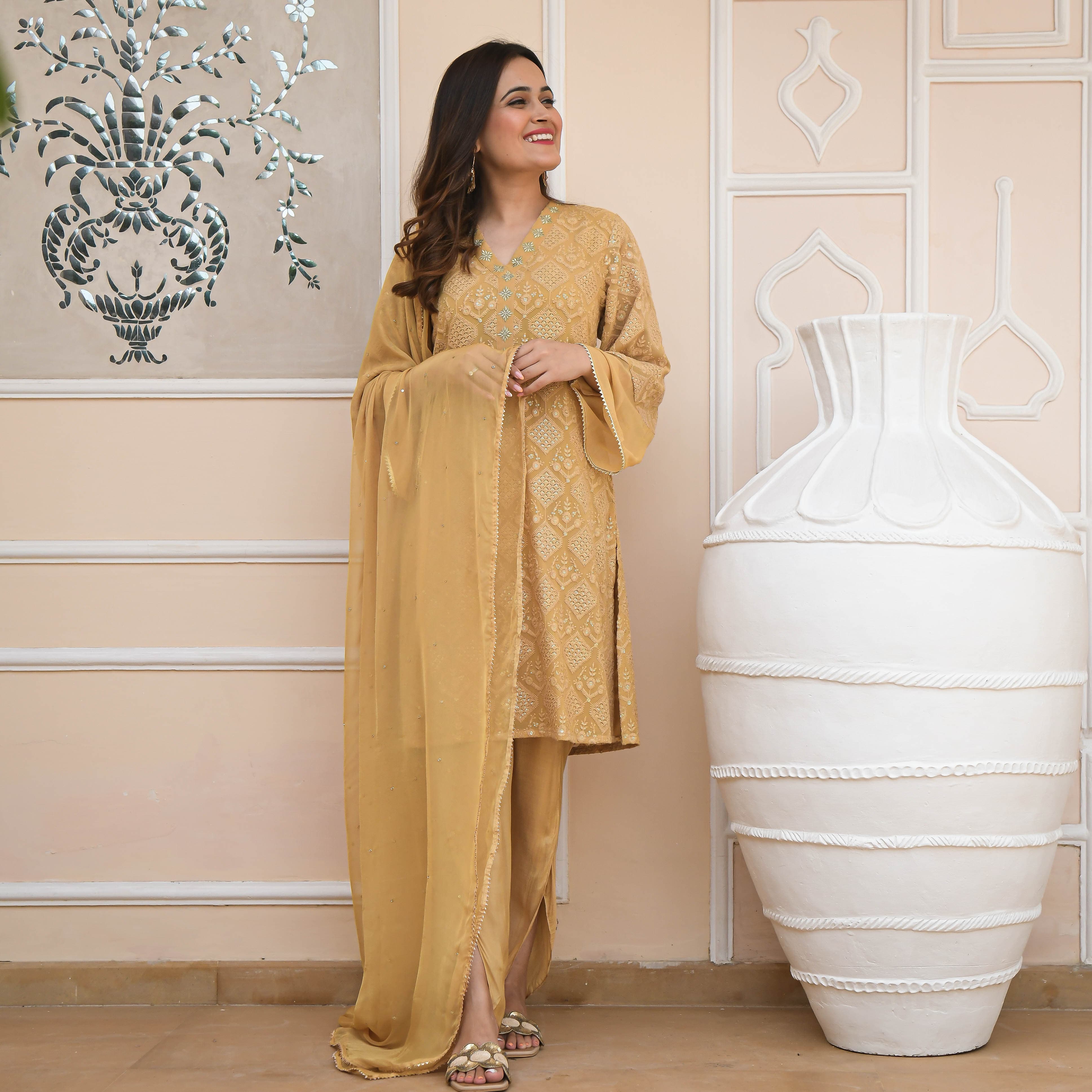 Zariya Designer Festive Wear Suit Set For Women Online