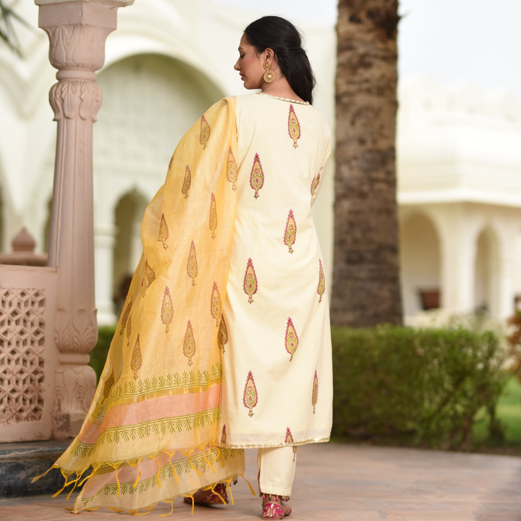 Buy Kaajh Women's Pink Modal Silk Suit Set Online at Best Price | Distacart