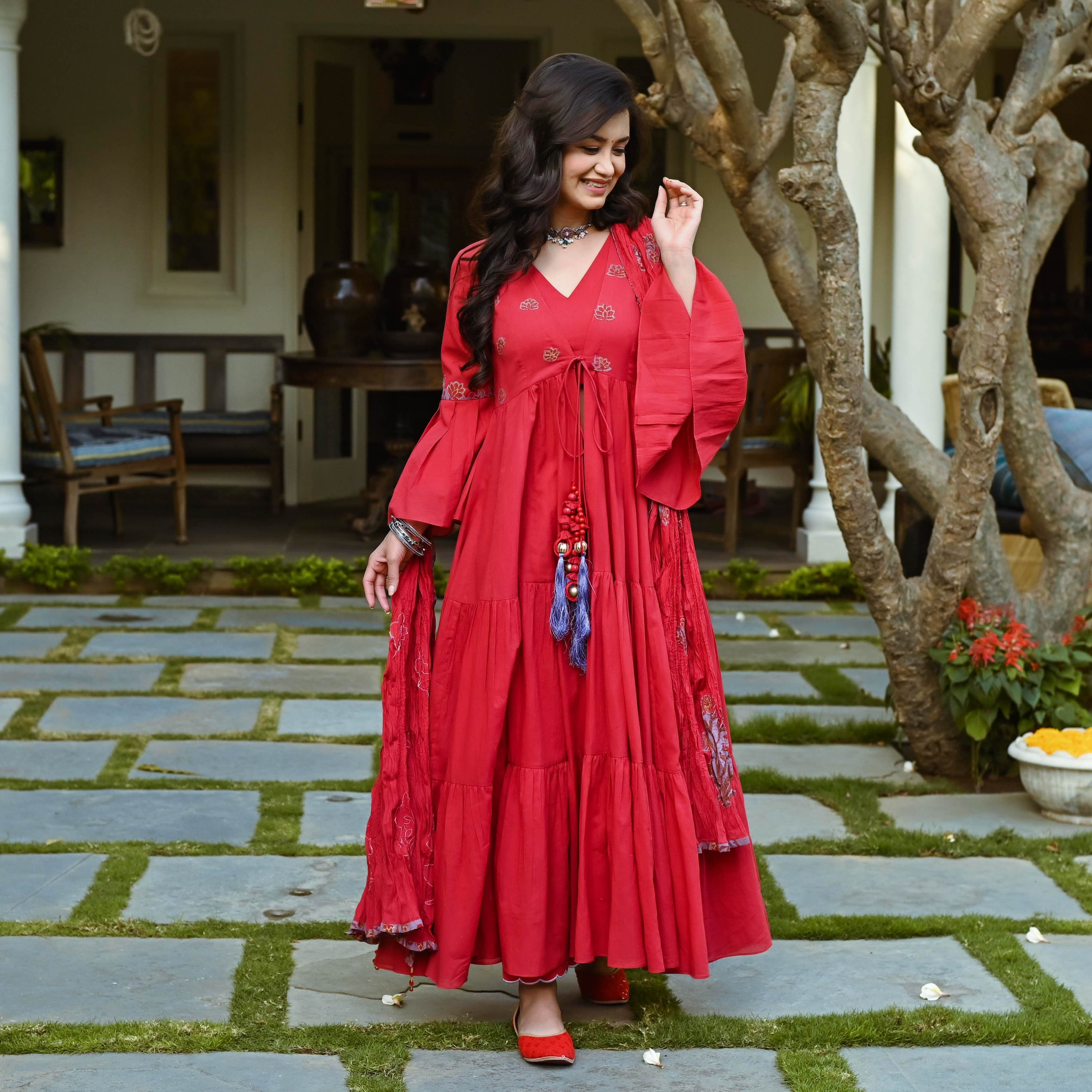 The Ultimate Top 10 Mulmul Kurta Sets for Women