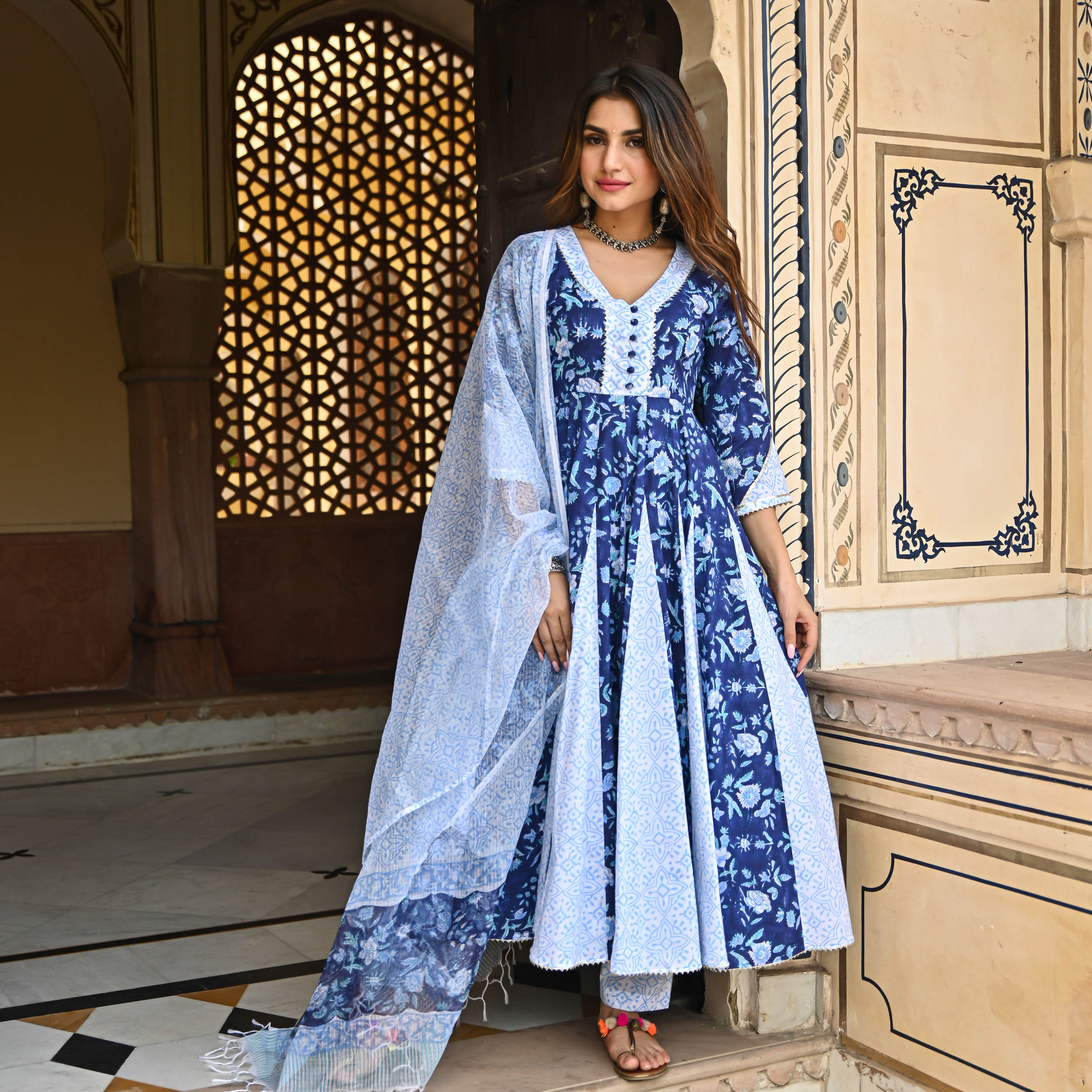 Discover more than 174 bunaai anarkali suit latest