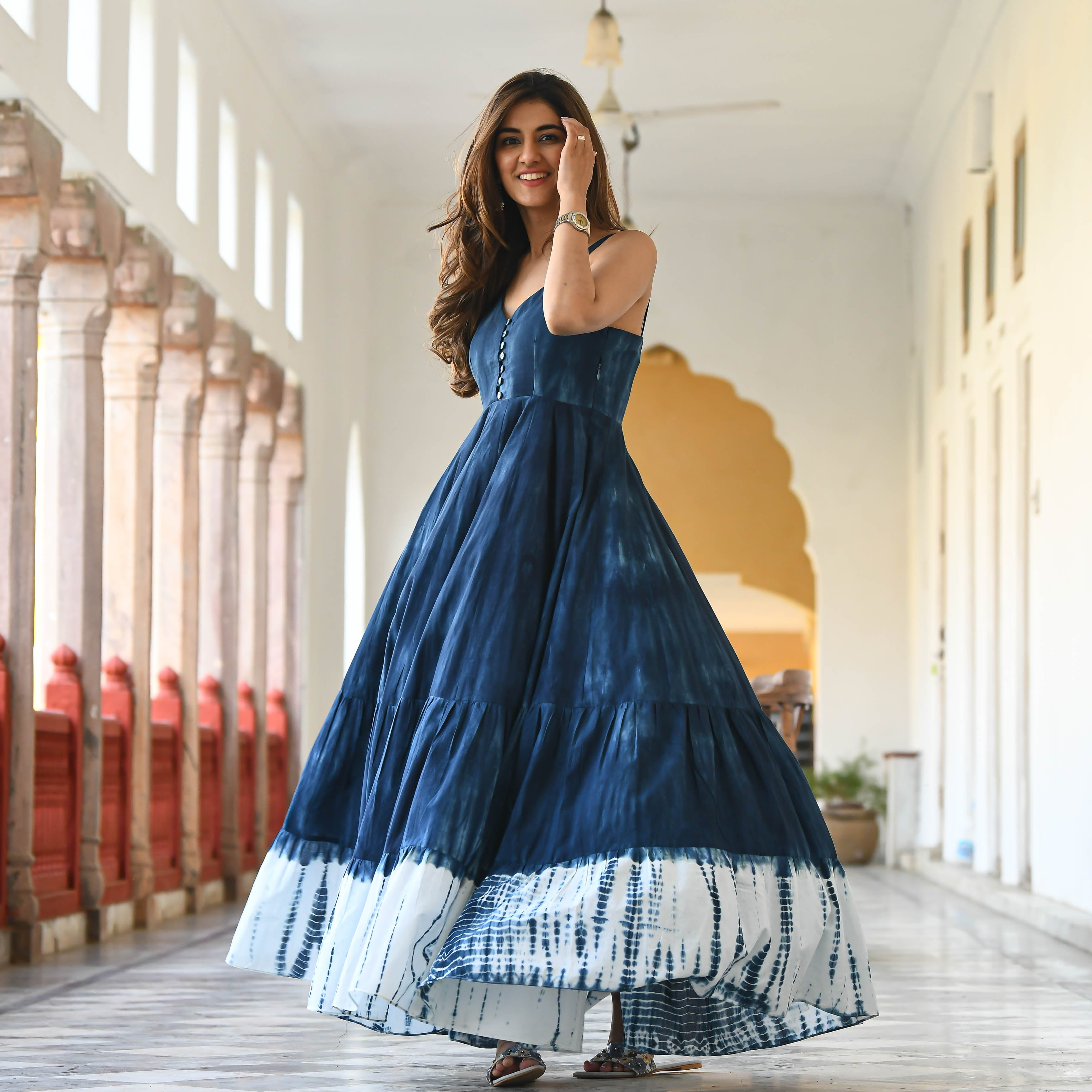 Luxury Royal Blue Blue Prom Dresses 2023 For Black Girls High Neck, Beaded  Sheer Long Sleeves, Sexy Front Split, Plus Size Formal Evening Gown 2024  From Sweety_wedding, $197.33 | DHgate.Com