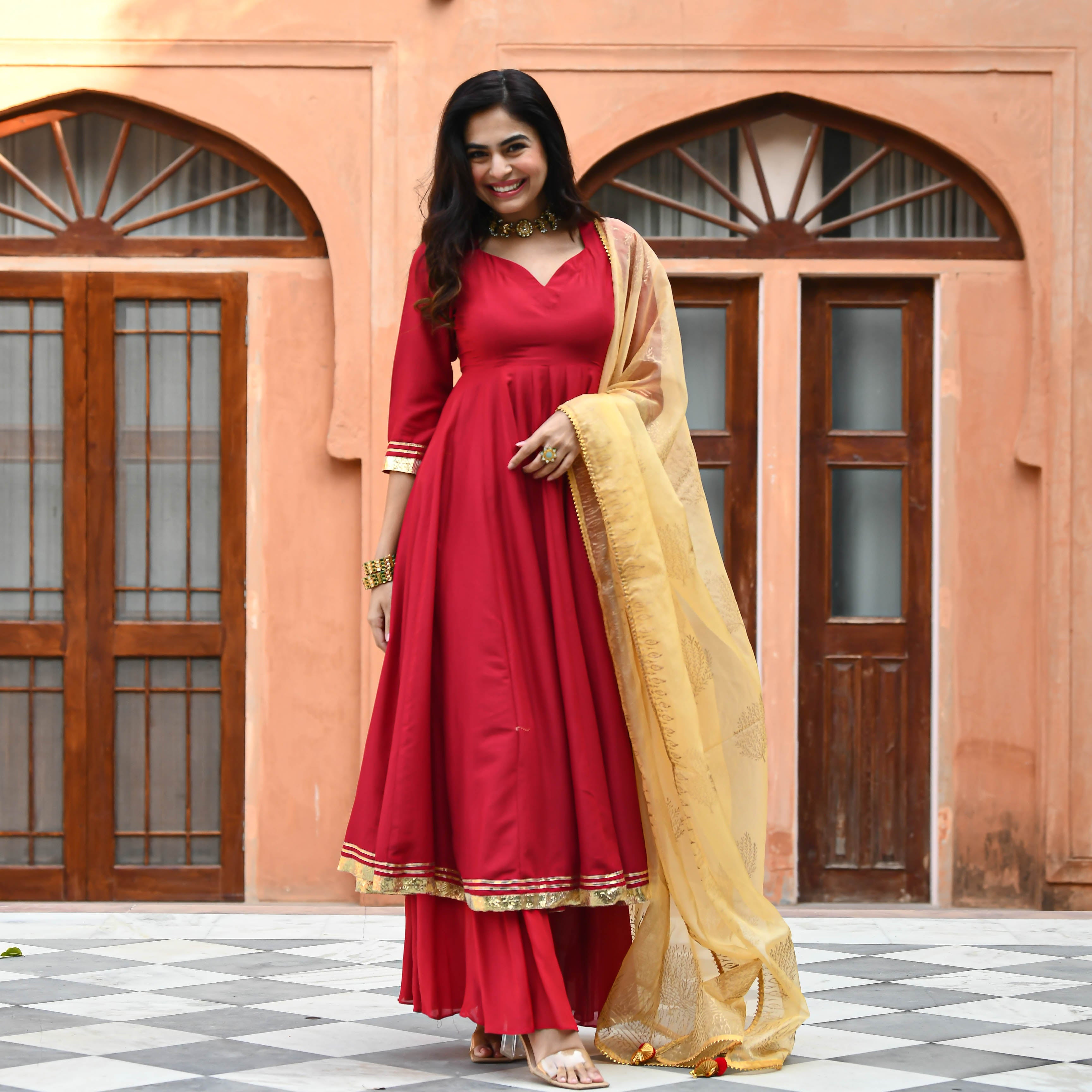 Buy Red Rythm Velvet Handcrafted Suit Set online in India at Best Price |  Aachho